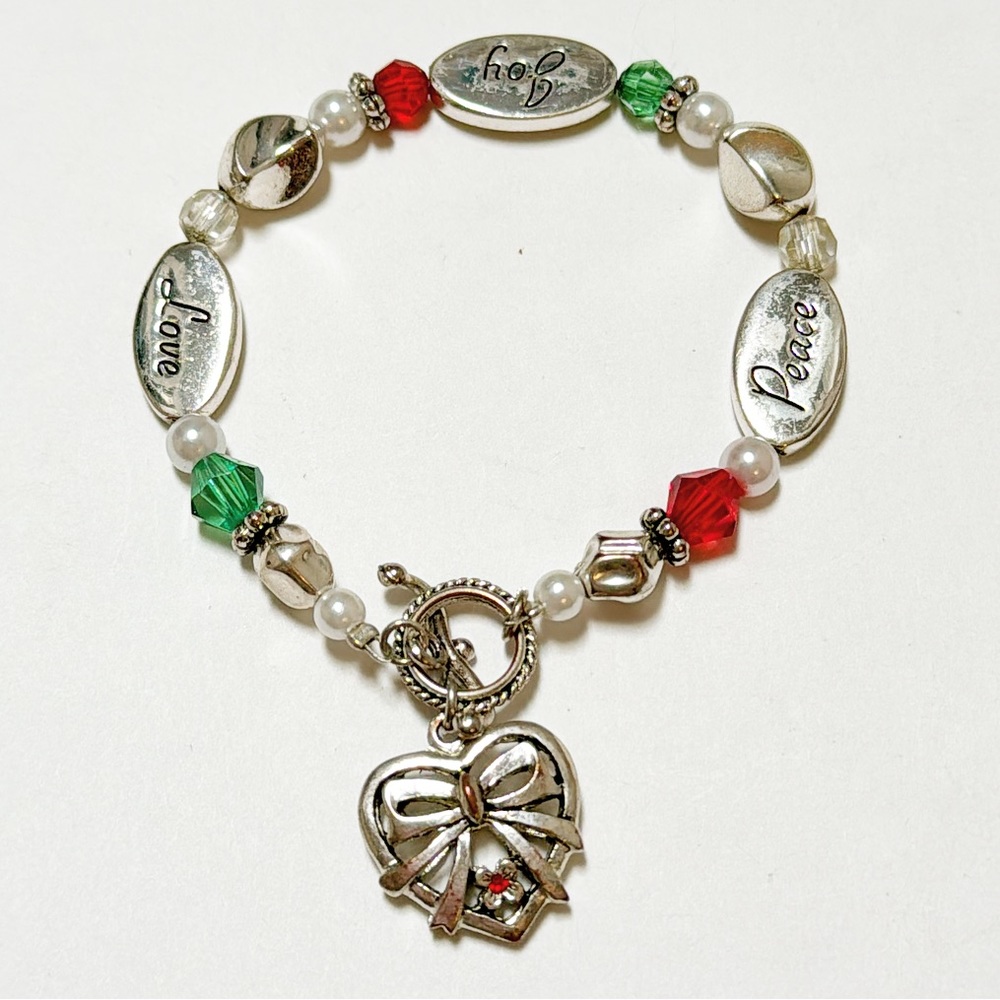 Christmas silver beaded peace joy love red green charm bracelet 8”